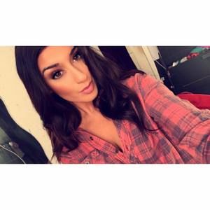 Meet your Posher, Gab